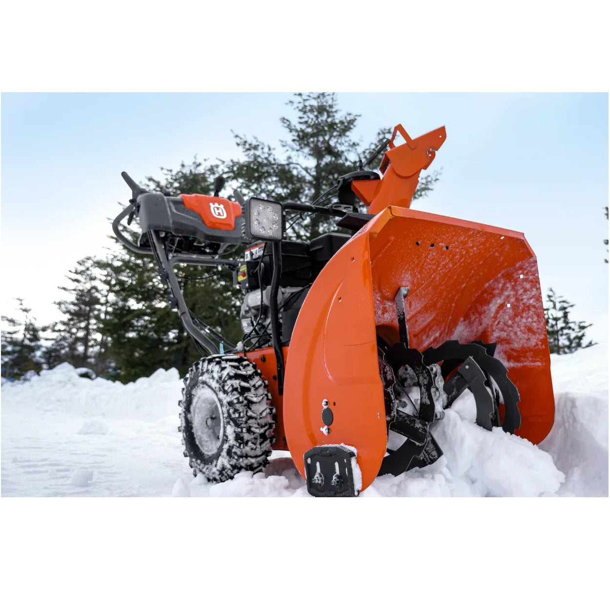 Husqvarna Spazzaneve ST230 Cod. Art. 970 52 88‑01